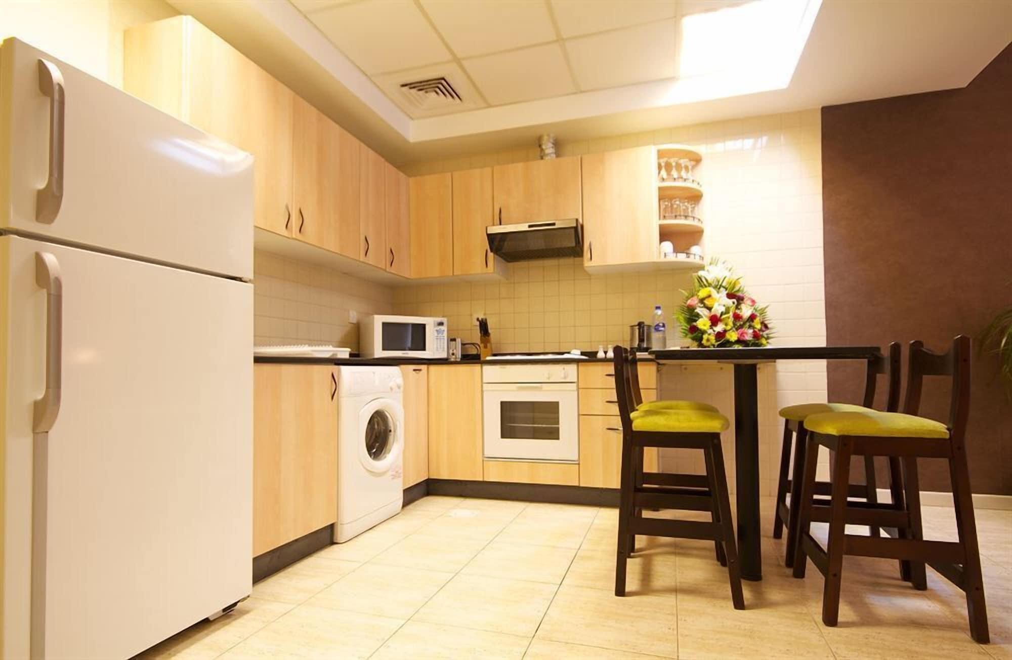 Welcome Hotel Apartment -2 Дубай Екстериор снимка