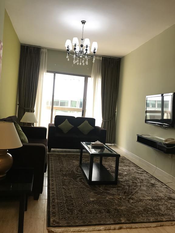 Welcome Hotel Apartment -2 Дубай Екстериор снимка