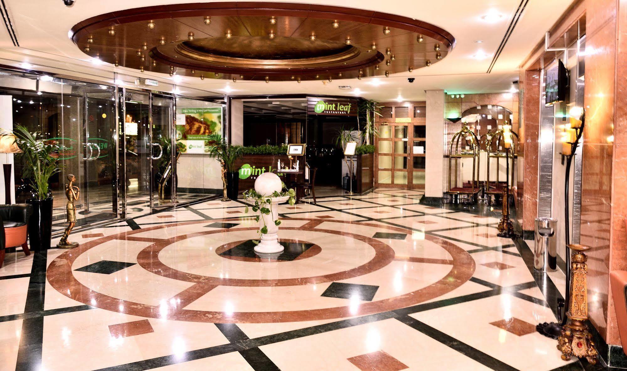 Welcome Hotel Apartment -2 Дубай Екстериор снимка